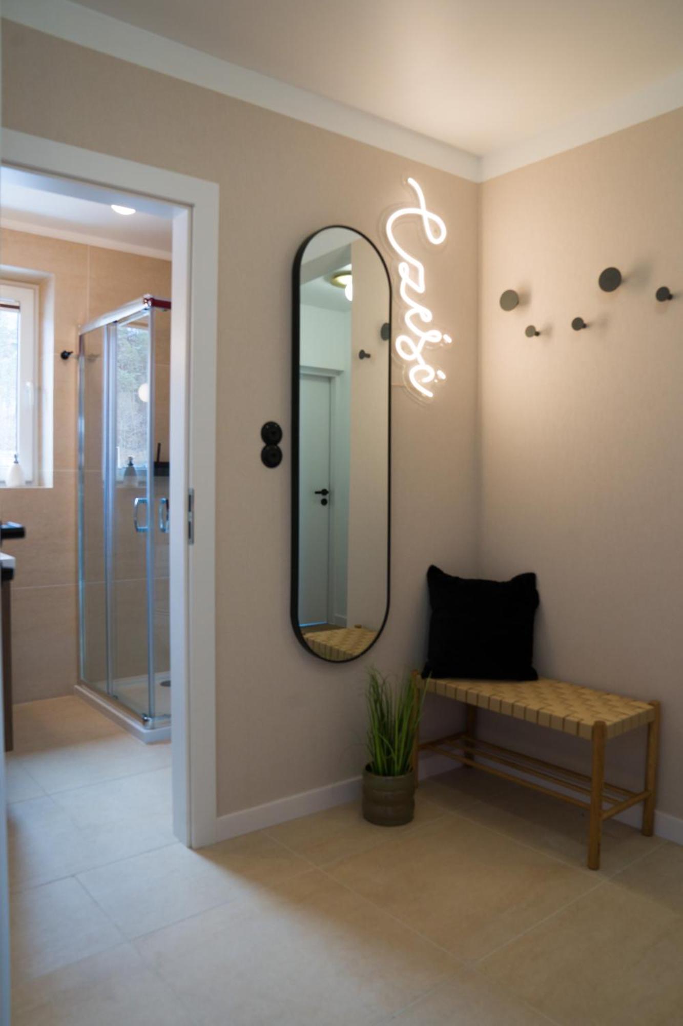 Villa Turris Apartamenty Przy Muszynskim Zamku 무스지나 외부 사진